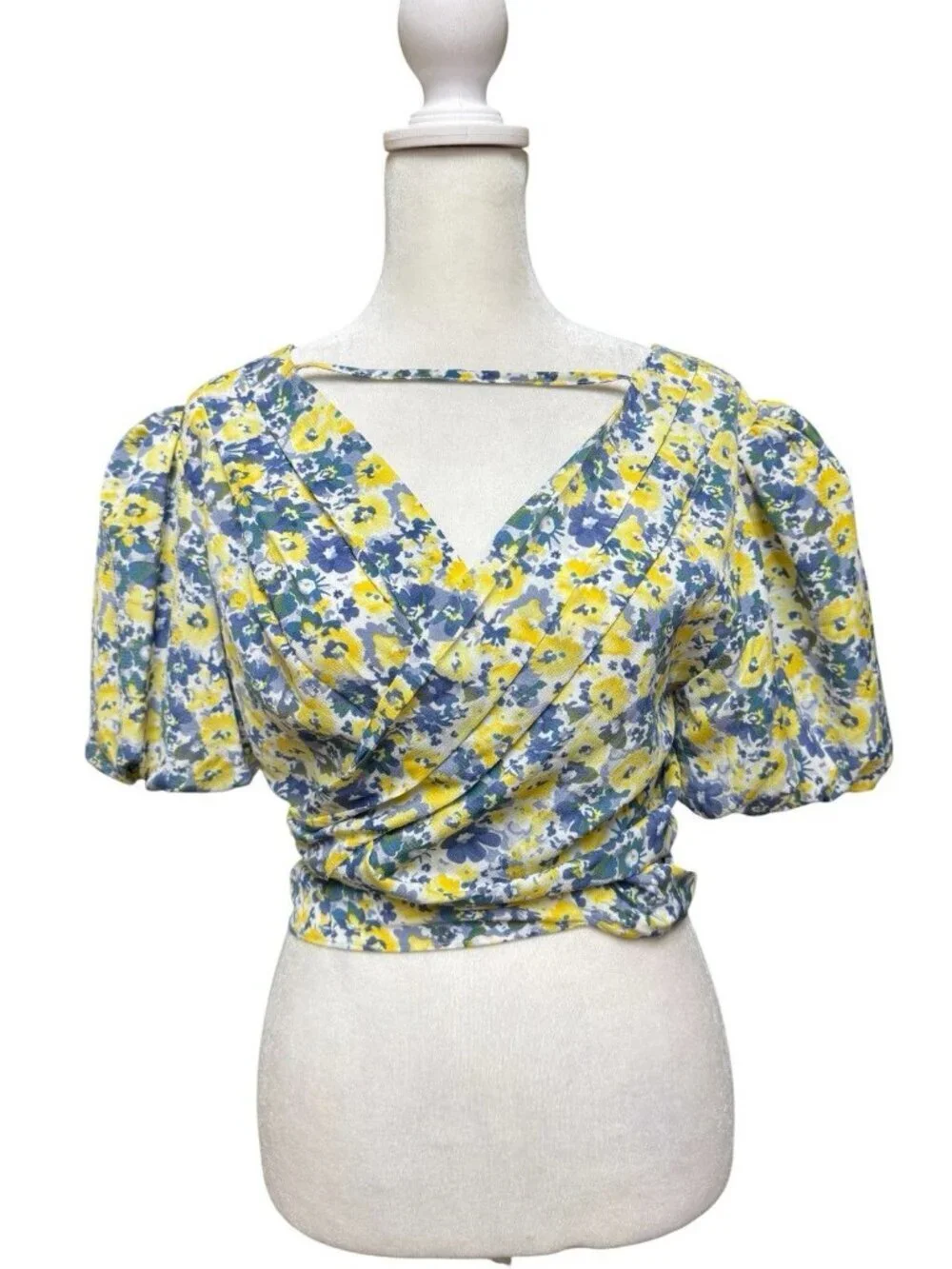 ASTR The Label Floral Crop Top Puff Sleeve Wrap Blue Yellow Size M